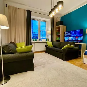  Apartament Super Square Metro X2 Fast Wifi 55'tv Netflix Hbo Appletv+ Amazontv